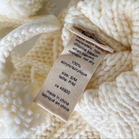 NWT Tall Reading Socks, Cabin Cable Knit Lounge Socks with Pom Pom Ties - Picture 12 of 14